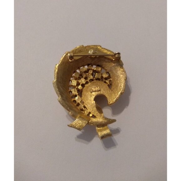 Vtg Signed JJ Brooch Brushed gold tone faux pearl Jonnette Art Neuveau Swirl 2" - Picture 5 of 8